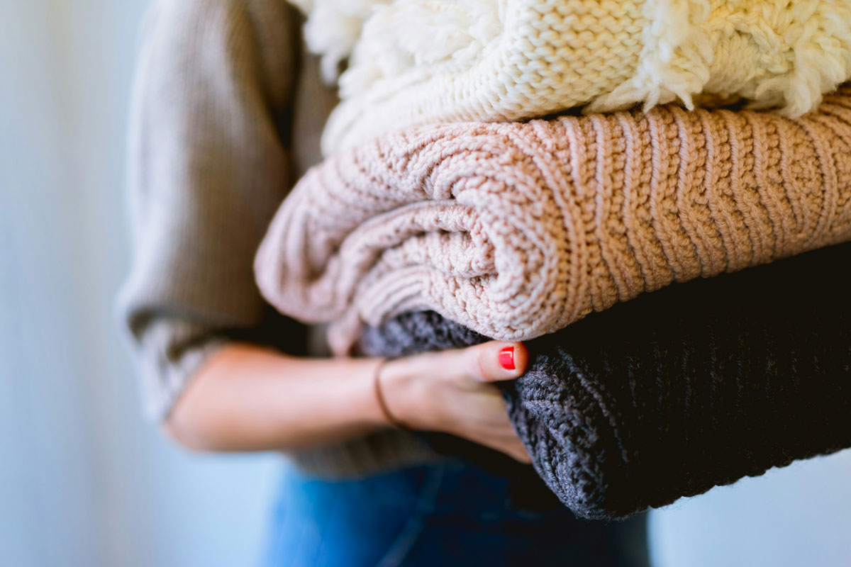 SML_Helping_Hands_Folded_Sweaters SML Helping hands Tasks